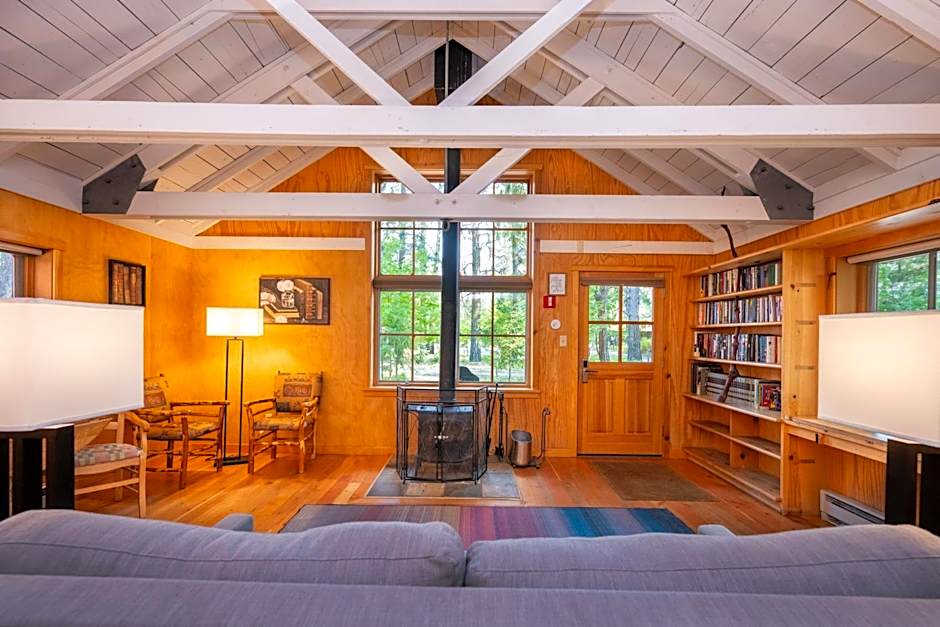 Photo 1 of 7 of Library Cabin