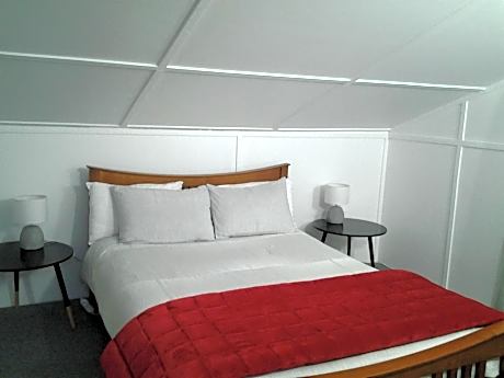 Apartment - Split Level