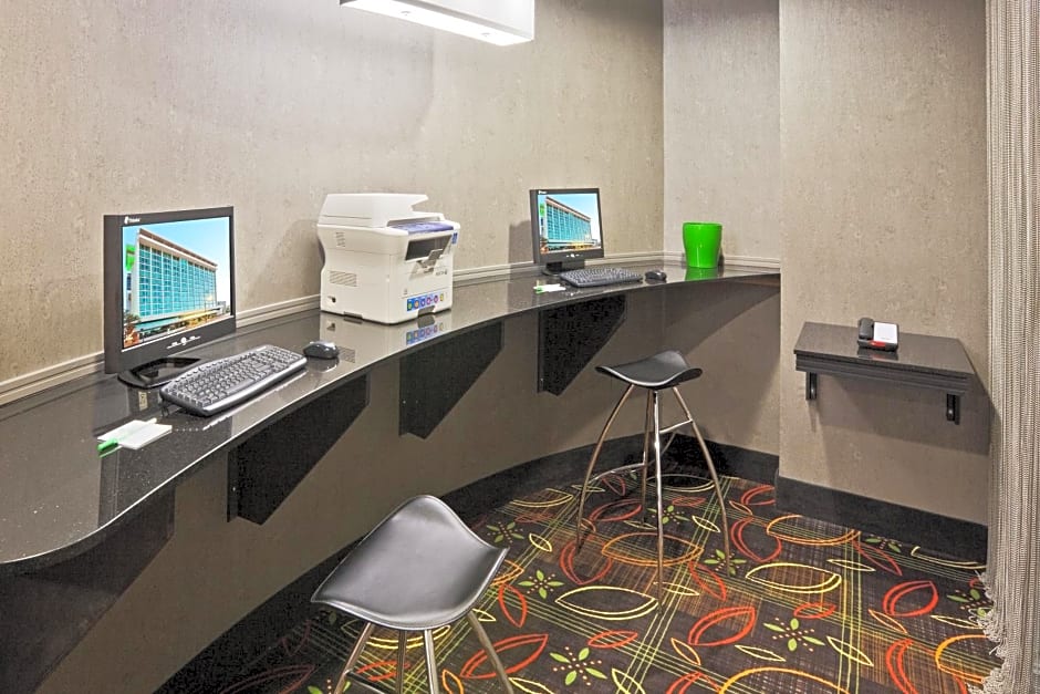 17 West Hotel, Ascend Hotel Collection