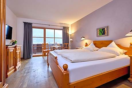 Single Room with Balcony