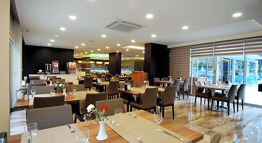 Kleopatra Ramira Hotel - All Inclusive