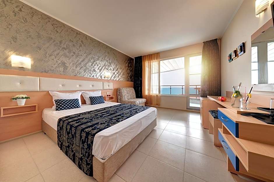Blue Bay Hotel