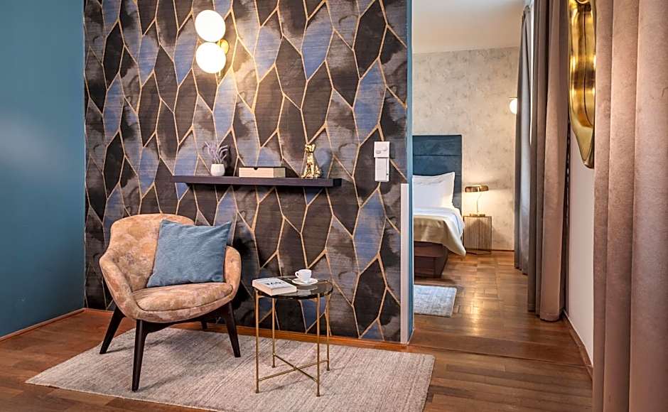 Golden Angel Suites by Adrez