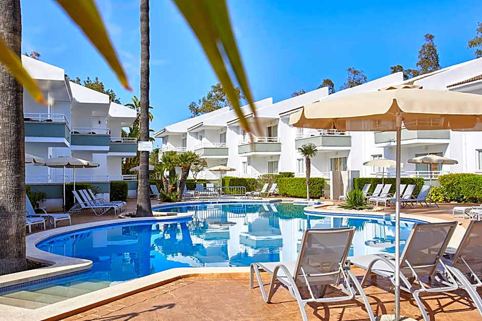 Universal Aparthotel Elisa