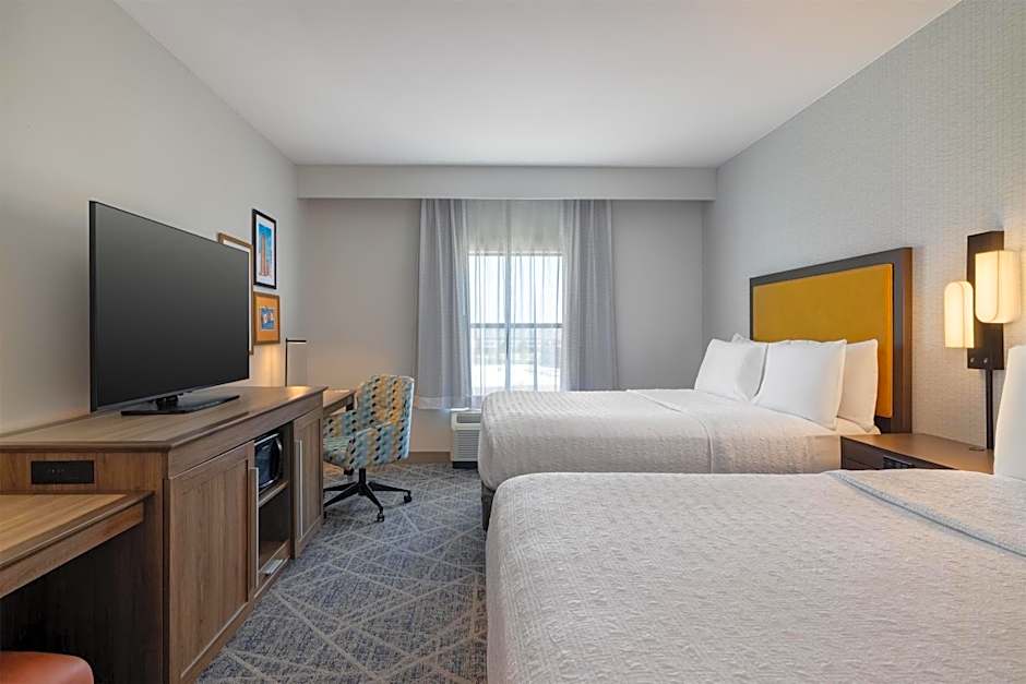 Hampton Inn By Hilton & Stes West Des Moines