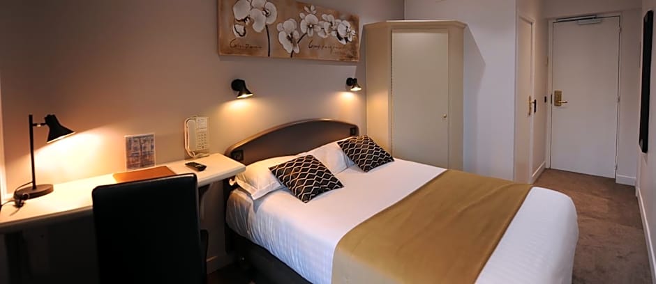 Hotel Du Midi Paris Montparnasse