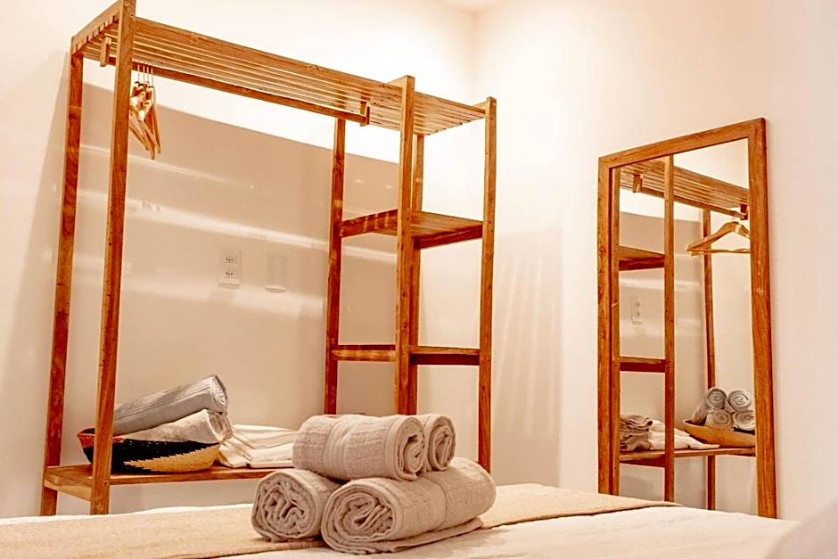 Essence Beira Mar de Tatuamunha na Rota dos Milagres por Quarto à Vista