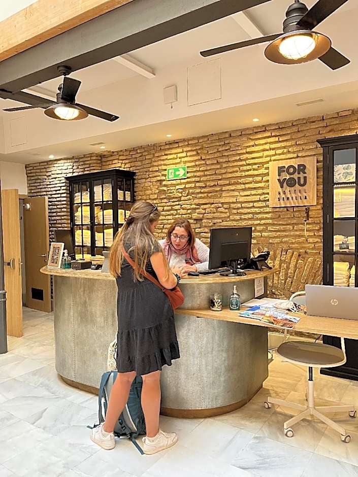 For You Hostel Sevilla