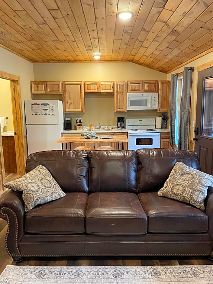 Rough Cut Lodge