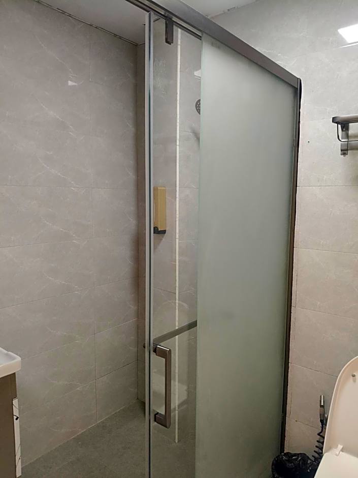 Speed 8 Inn Moalboal