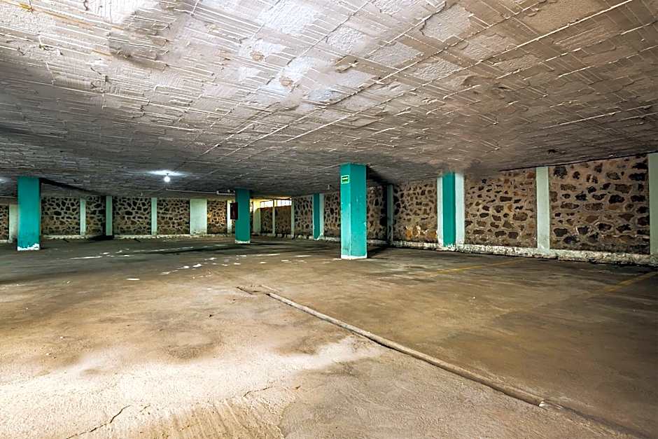 Capital O Hotel Casa Blanca, Morelia