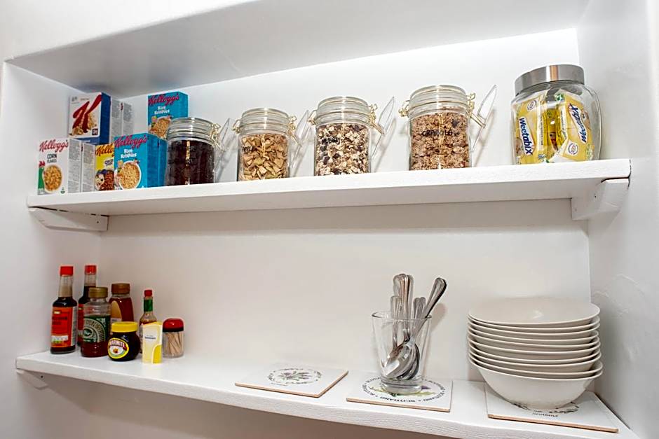 Dunvegan Bed & Breakfast