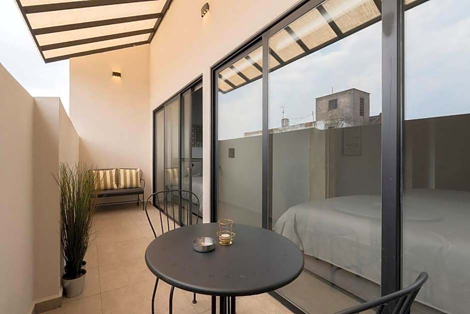 p602 Amazing Rooftop views 3bdrom 2bath fits 10