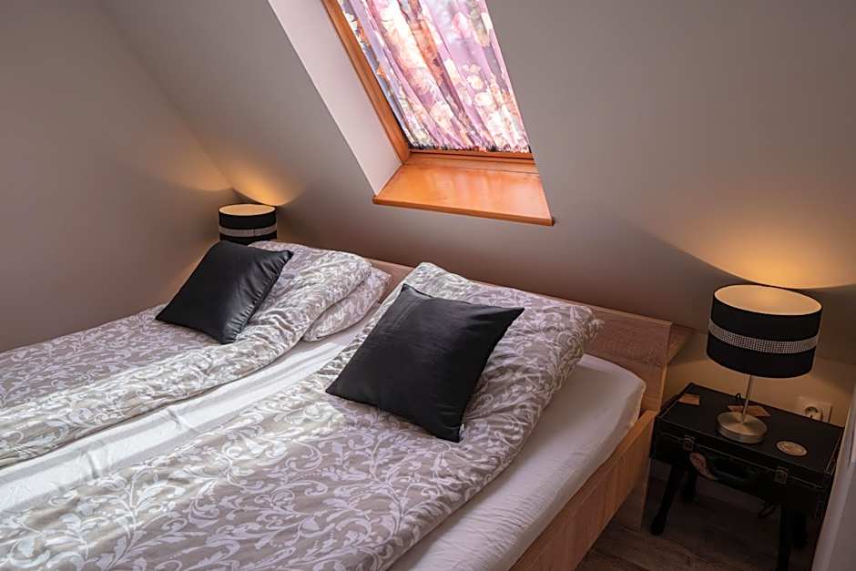 F57 - Frankó Családi Panzió