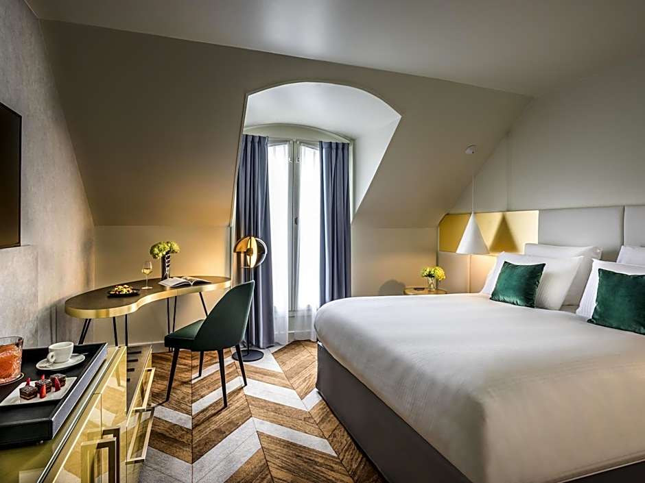 Le Louis Versailles Château Hotel-MGallery