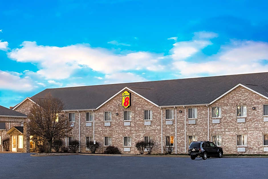 Super 8 by Wyndham Remington