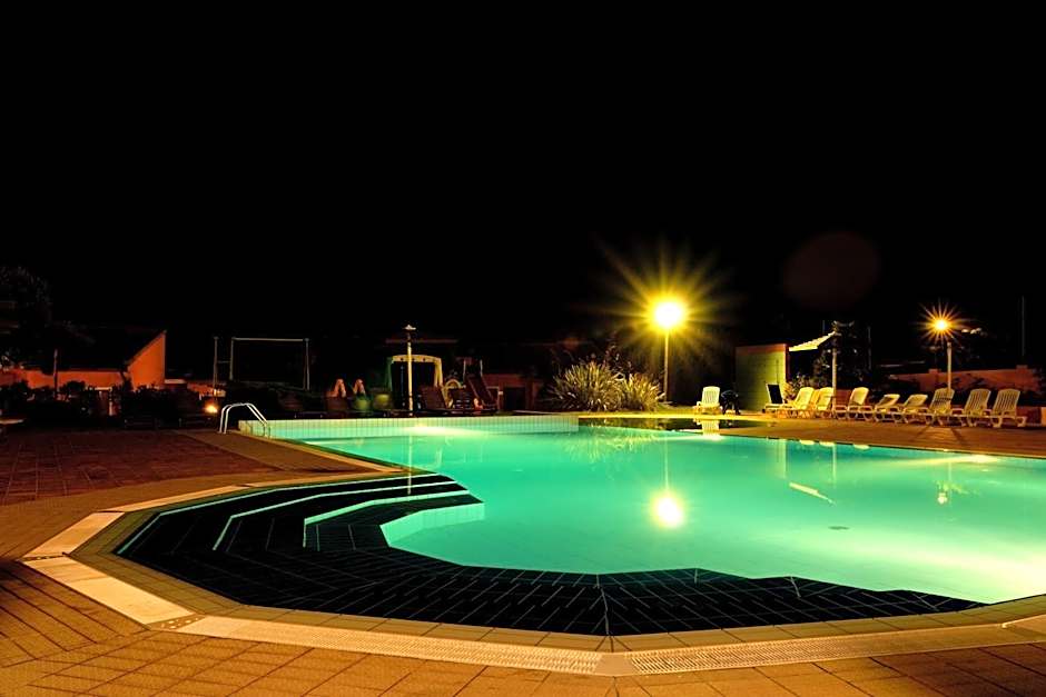 Cala Rosa Club Hotel