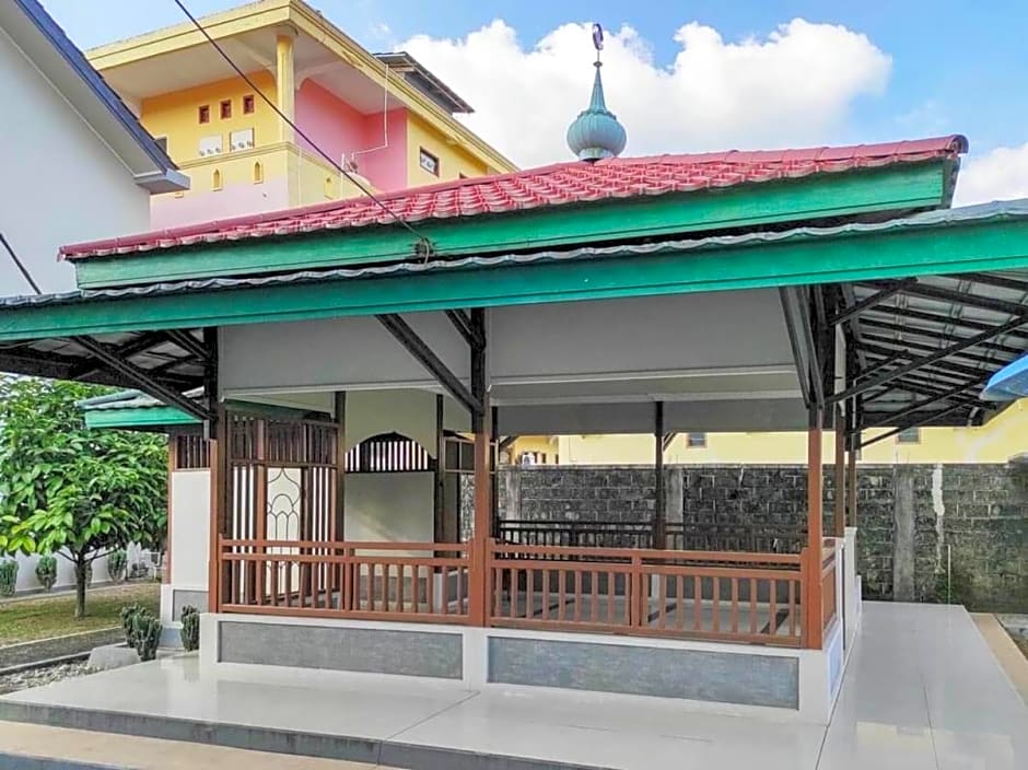 Hotel Remaja Indah Masamba