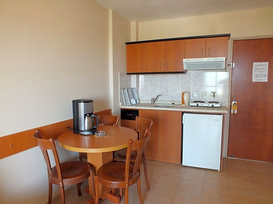 Tuntas Family Suites Kusadasi