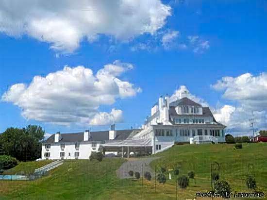 The Lucerne Inn
