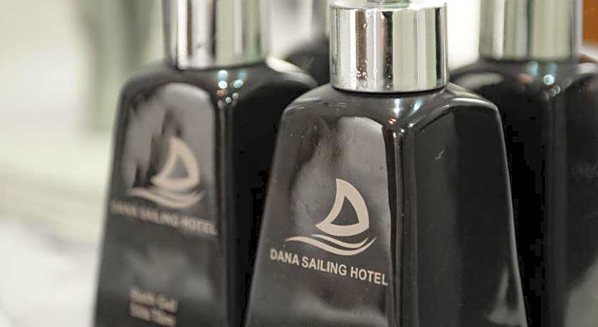 Hotel DaNa Sailing
