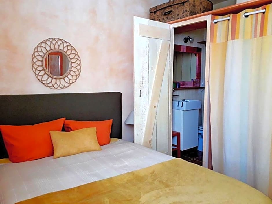 Chambres D'hôtes Farniente – Aigues Mortes, GA