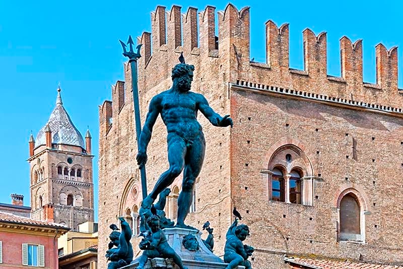 Bologna Center Town