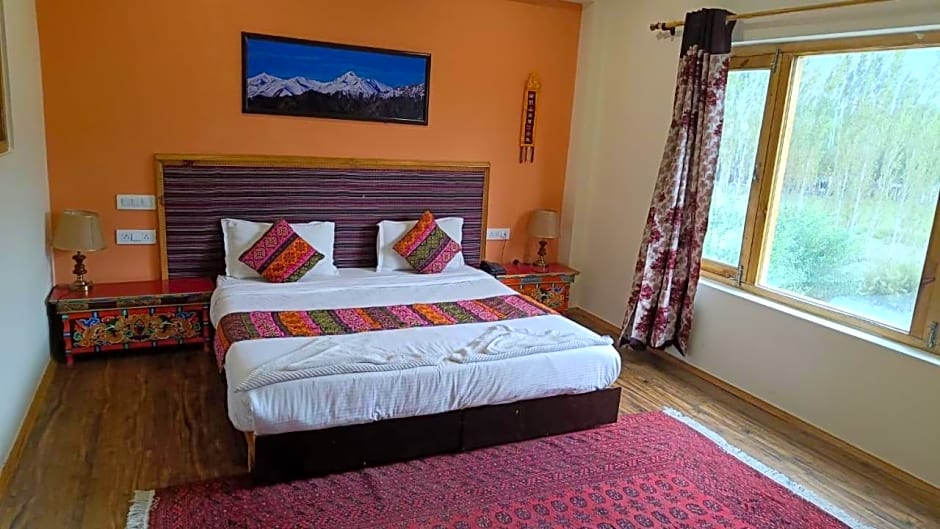 Ratna Hotel Ladakh
