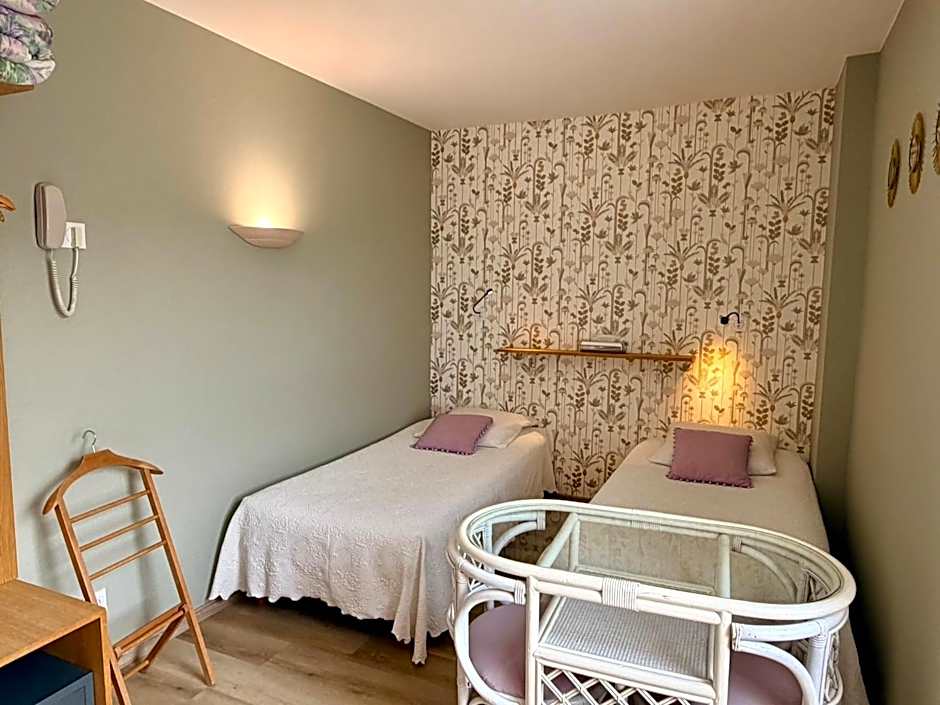 LOGIS HOTEL Les Tilleuls