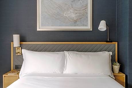 Accessible Queen Size Bed