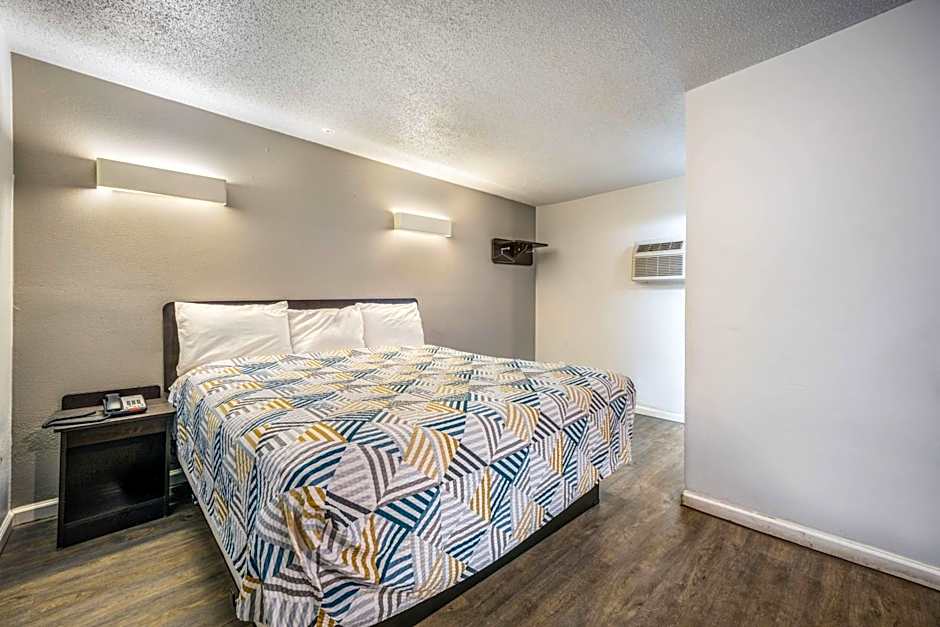 Motel 6-Toms River, NJ