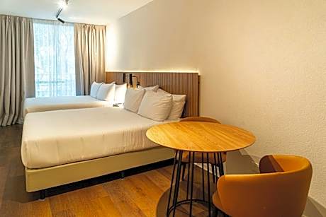 Standard Double Room with Two Double Beds and Balcony - City View