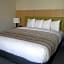 Country Inn & Suites by Radisson, Bakersfield, CA