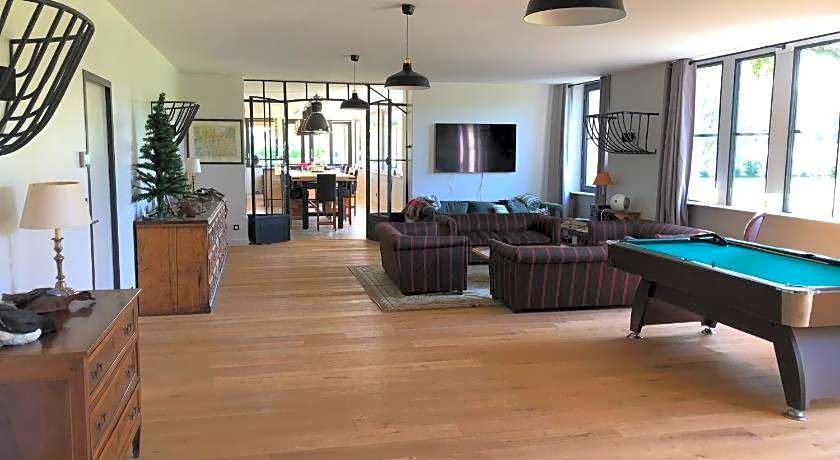 ORANGERIE de CHATEL-Selection FIGARO & ELLE Magazine