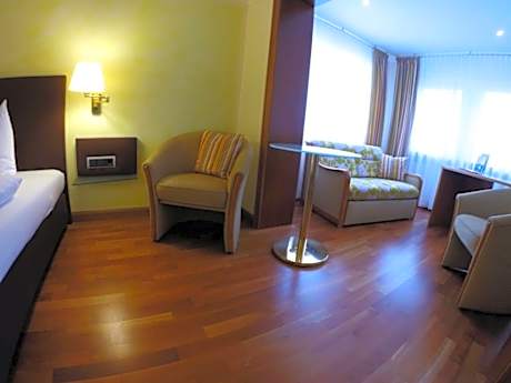 Hotel & Restaurant Menge