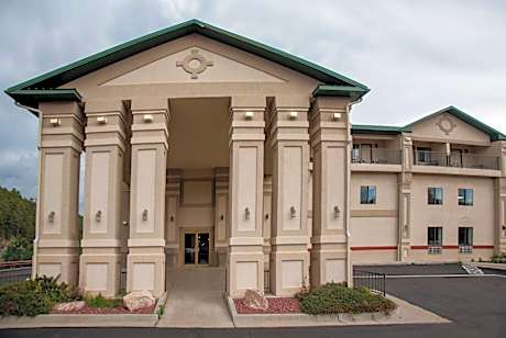 Baymont by Wyndham Keystone Near Mt. Rushmore