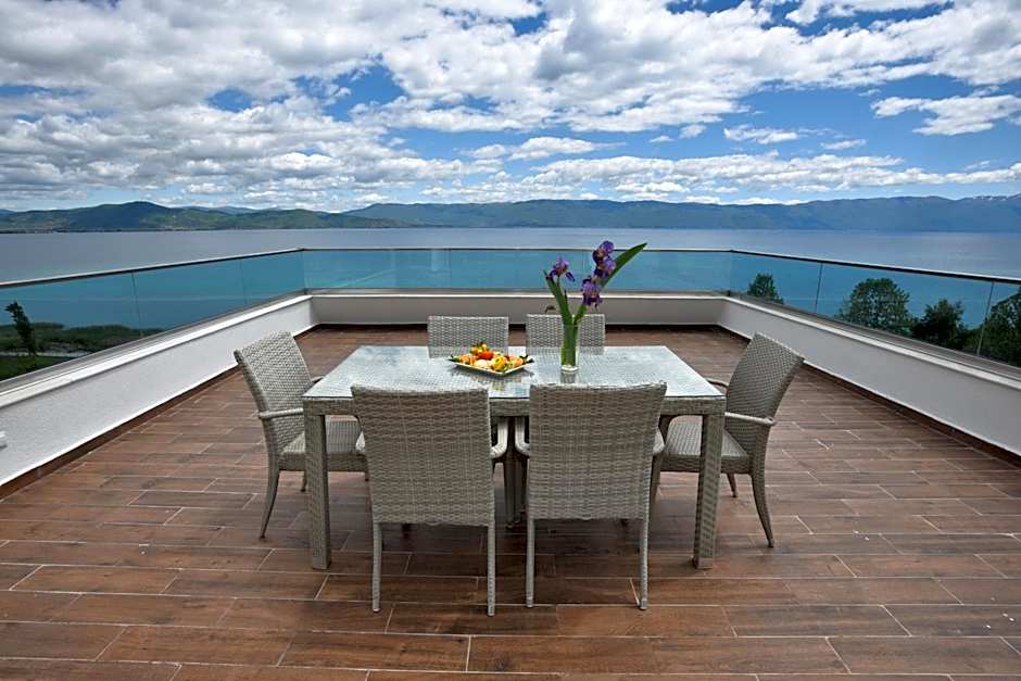 Hotel Izgrev Spa & Aquapark