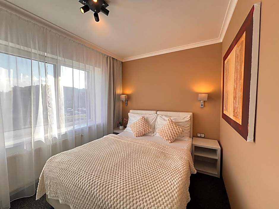 Grand Petit Hotel ex Shato Gesson