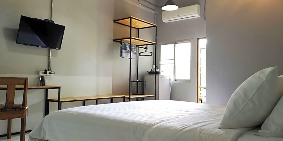 Siri Guesthouse