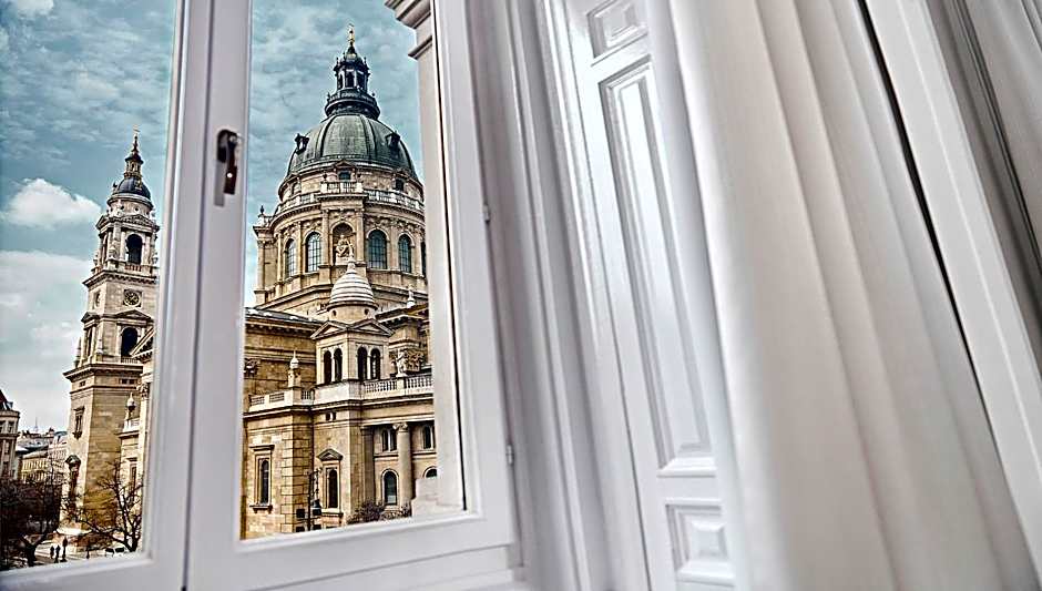 Andrassy Thai Hotel