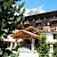 Hotel Bucaneve