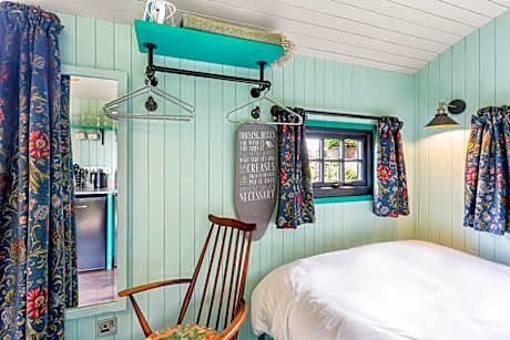 Studio with Garden View