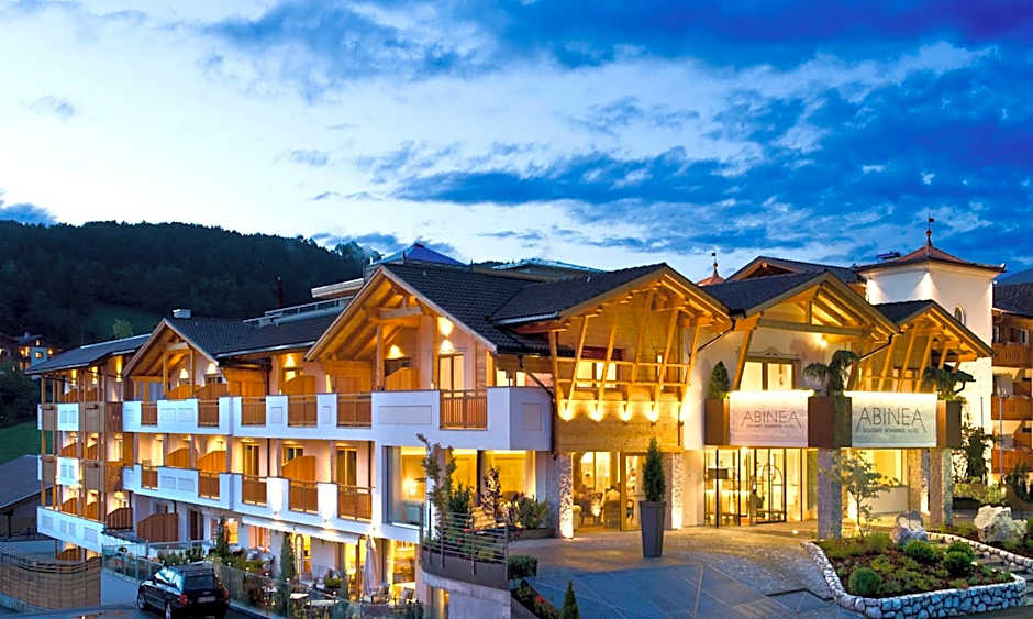 Abinea Dolomiti Romantic Spa Hotel
