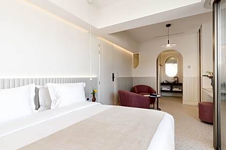 Premium Double Acropolis View