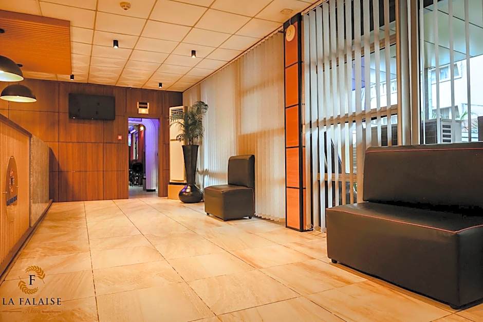 Hotel Résidence La Falaise