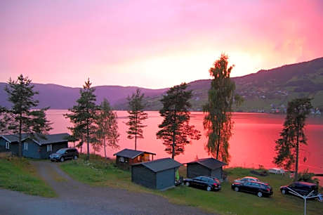 Economy Cottage with Shared Bathroom