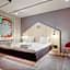 Hotel With Urban Deli