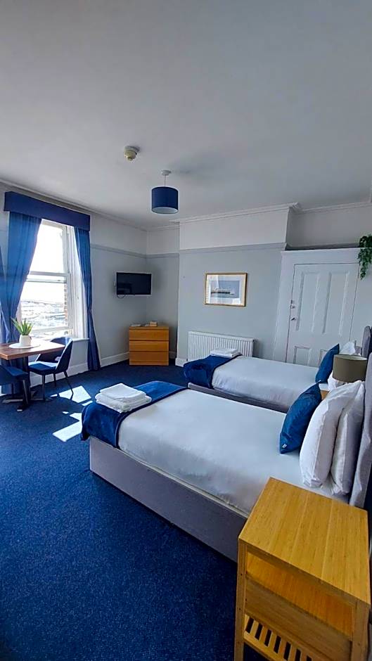 Royal Temple Yacht Club, Bar & Hotel, Pet Friendly!