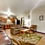 Red Roof Inn & Suites Omaha - Council Bluffs