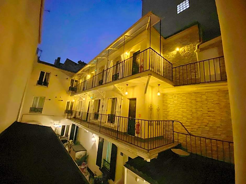 Hotel Aviatic
